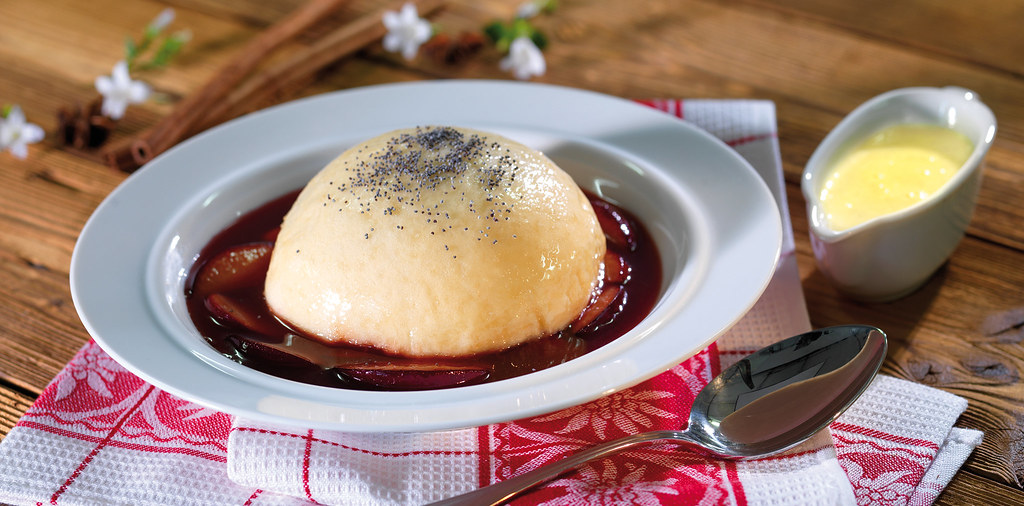 Dampfnudel in Soße.